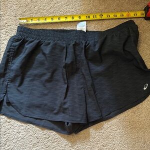 ASICS Women's Gray Athletic Shorts